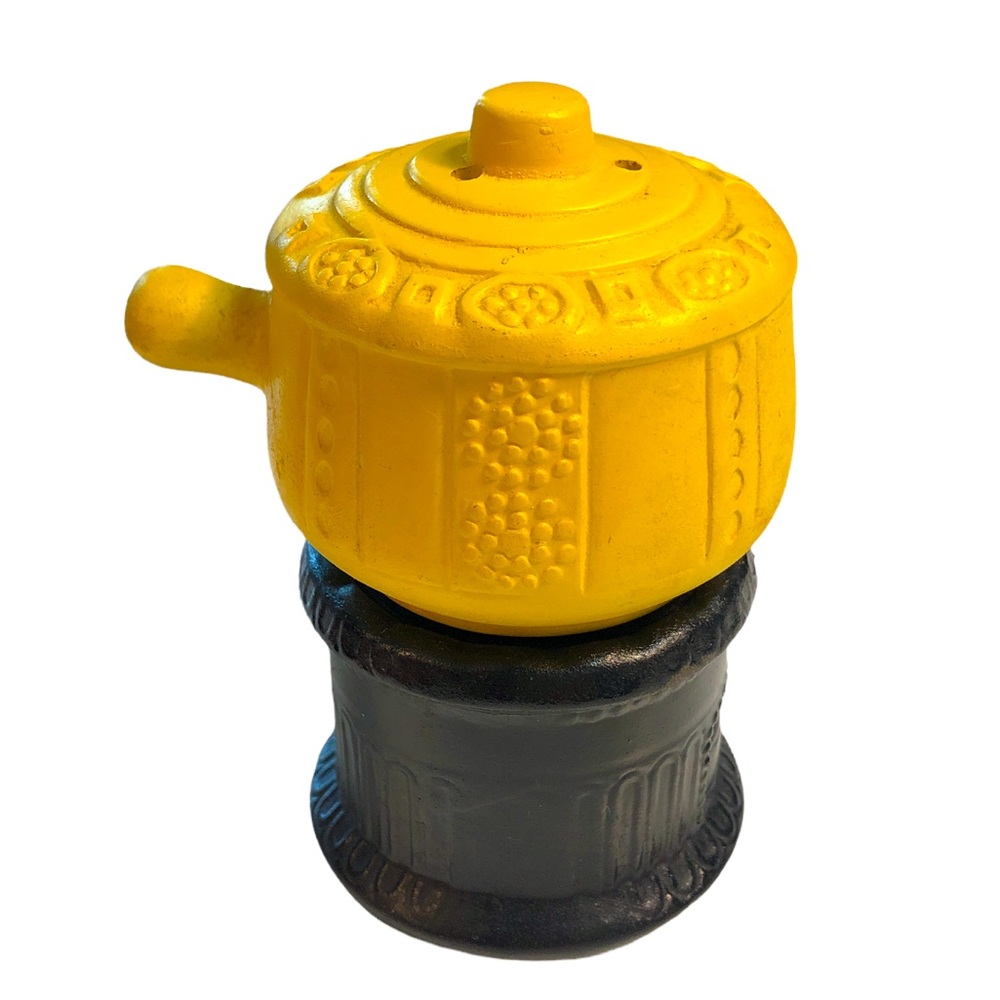 Hotpot Yellow & Black Ceramic Salt & Pepper Shakers Made in Japan Hot Pot S&P